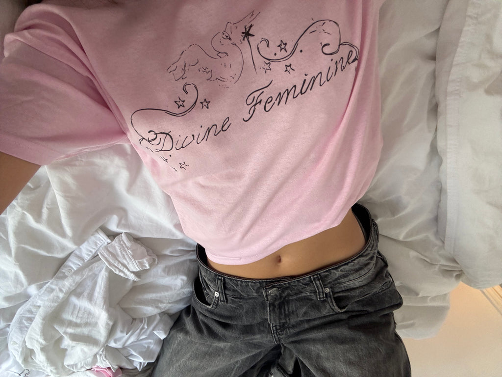 shirt mac miller - the devine feminine PINK