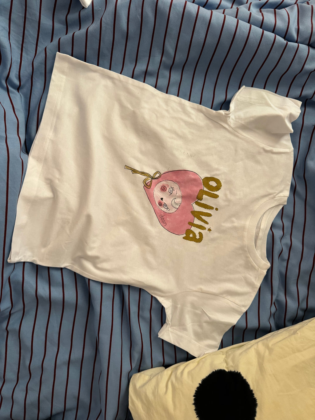 shirt olivia dean heart