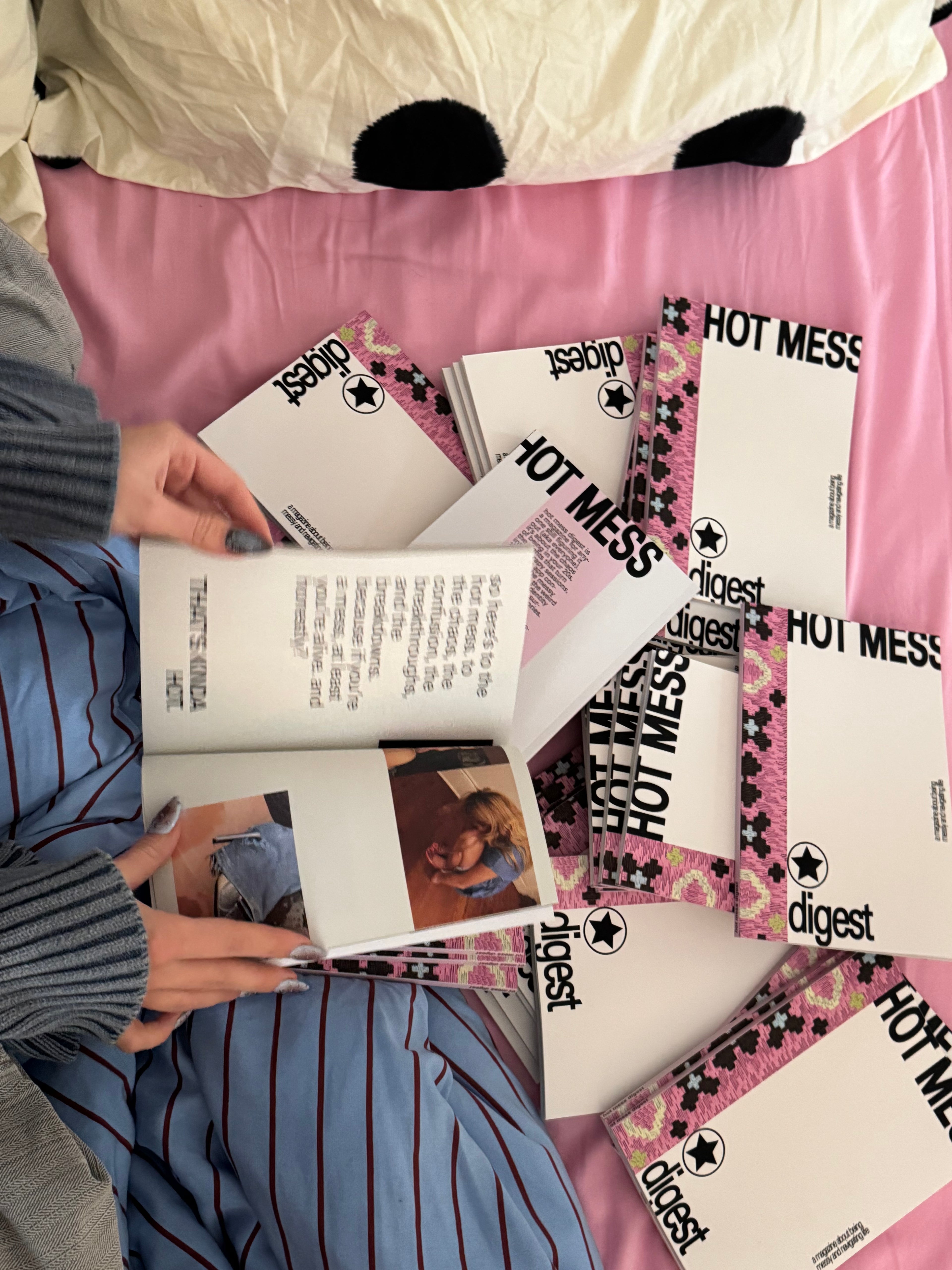 HOT MESS - The magazine